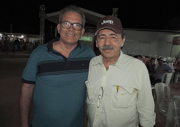 Deputados José Adécio e Hermano Morais